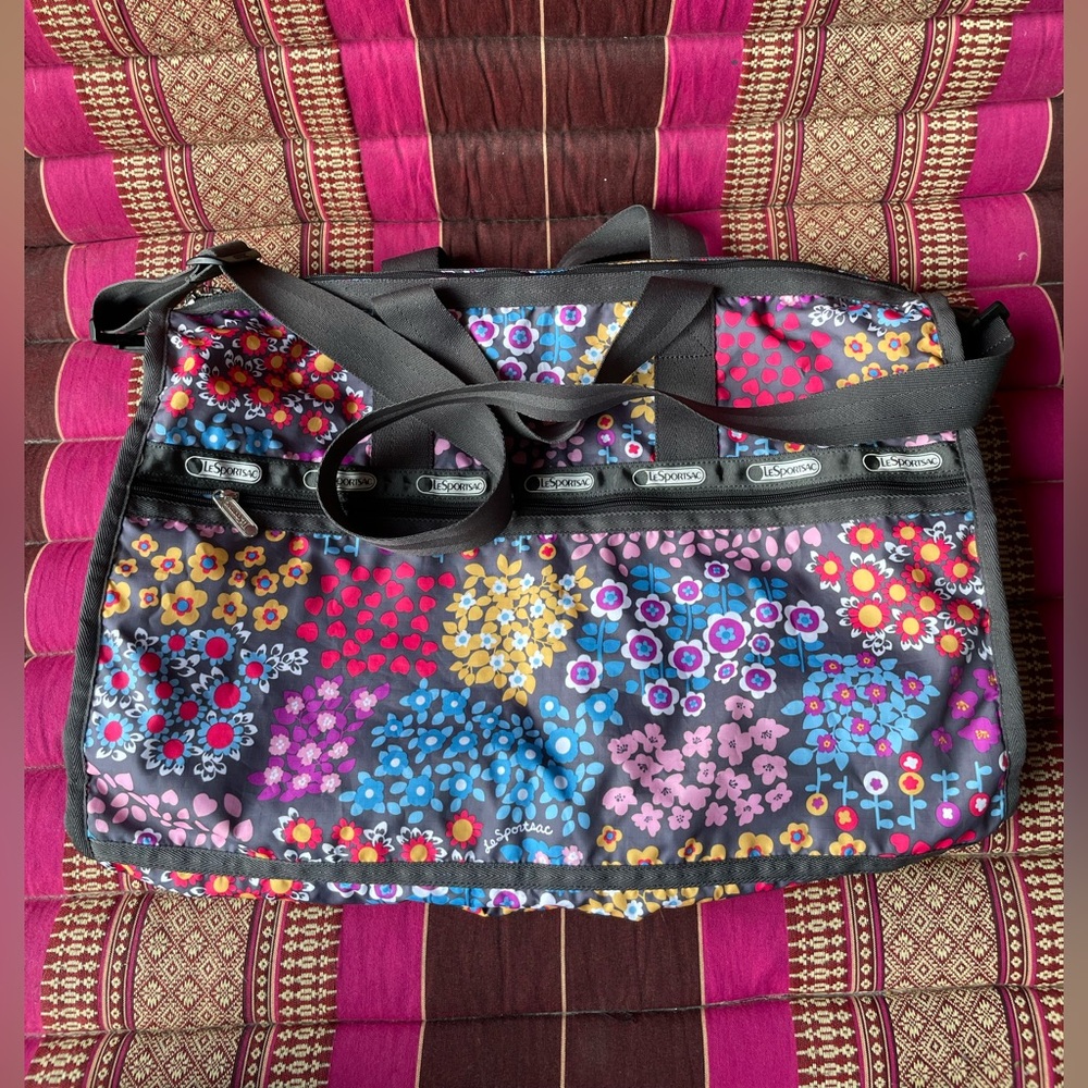 Lesportsac Deluxe Large Weekender Bag